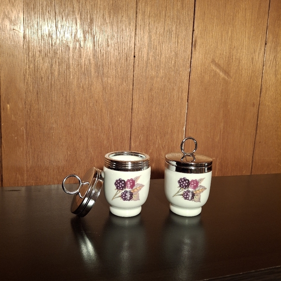 VINTAGE Royal Worcester Evesham Gold King Size Egg Coddler & Lid - Picture 4 of 6